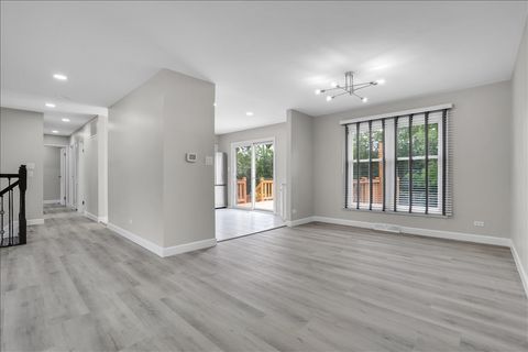 Tiny photo for 4255 Dixon Drive, Hoffman Estates, IL 60192 (MLS # 12692789)