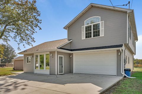 Tiny photo for 595 W Rathburn Street, Carbon Hill, IL 60416 (MLS # 12483244)