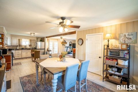 Tiny photo for 516 S 8TH Street, Herrin, IL 62948 (MLS # QC4268082)