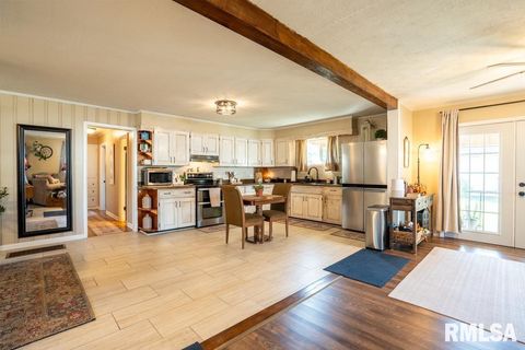 Tiny photo for 516 S 8TH Street, Herrin, IL 62948 (MLS # QC4268082)