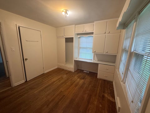 Tiny photo for 618 N Oplaine Road, Gurnee, IL 60031 (MLS # 12781870)