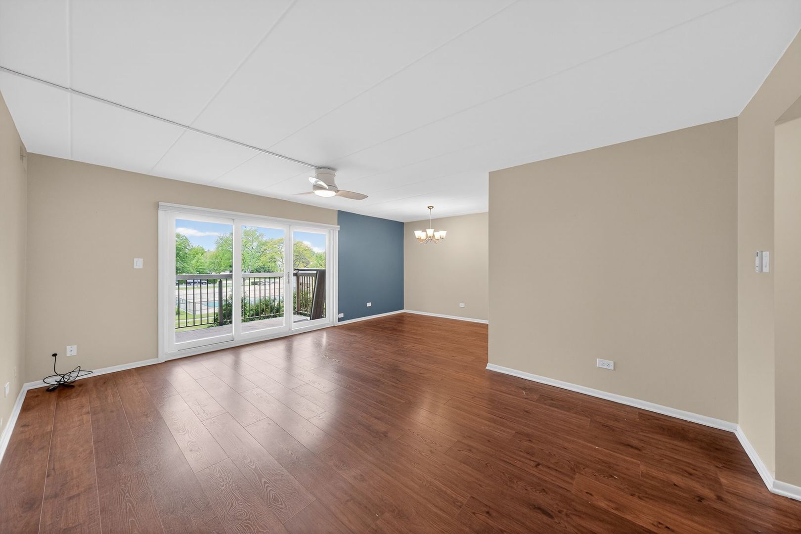 6443 Clarendon Hills Road 305A