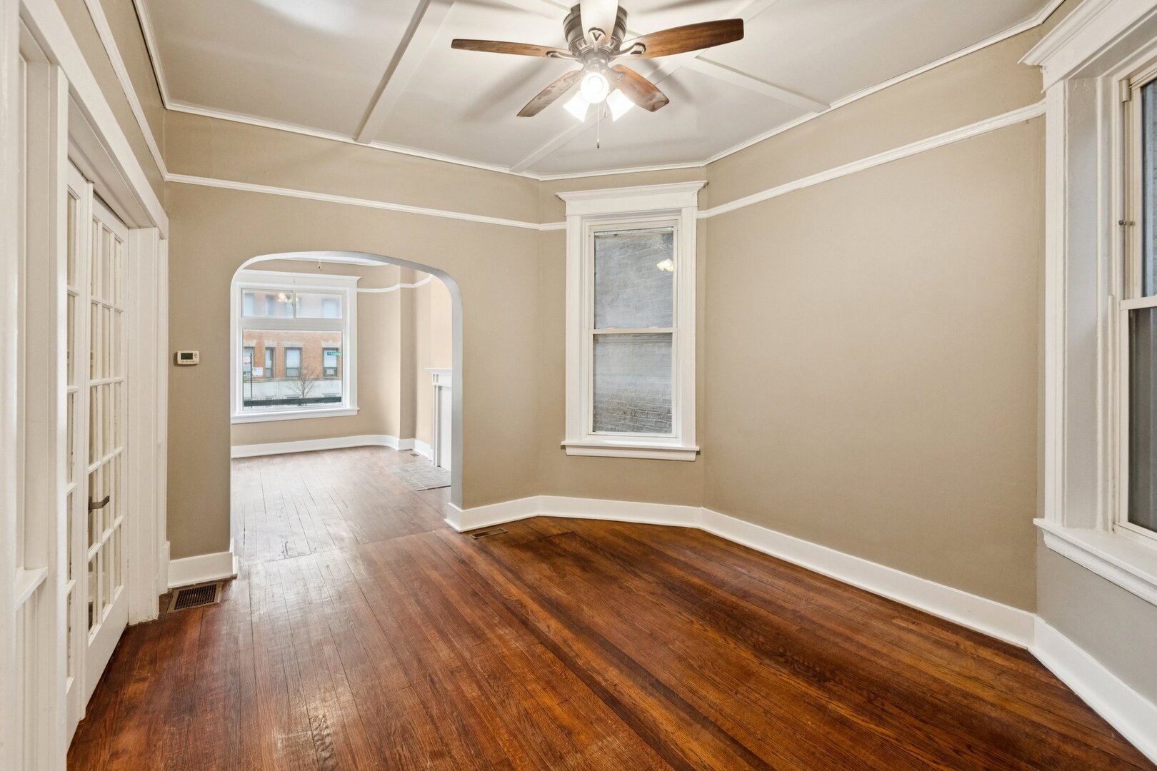 903 W Addison Street 1