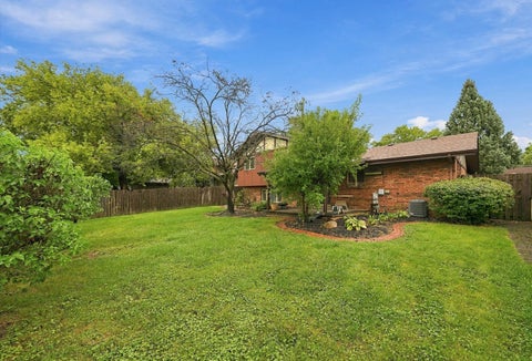 Tiny photo for 17958 State Line Avenue, Lansing, IL 60438 (MLS # 12730900)
