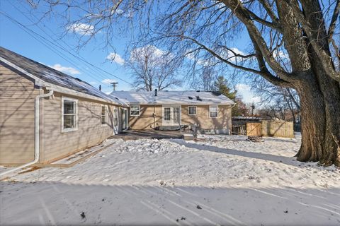 Tiny photo for 424 S Main Street, Farmer City, IL 61842 (MLS # 12491088)