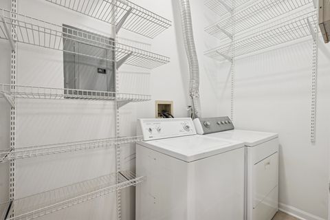 Tiny photo for 919 N Willard Court #1N, Chicago, IL 60642 (MLS # 12432318)