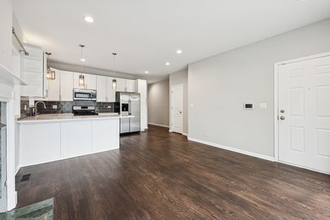 Tiny photo for 919 N Willard Court #1N, Chicago, IL 60642 (MLS # 12432318)