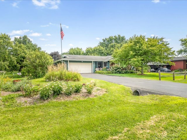 8049 Royal Oaks Road