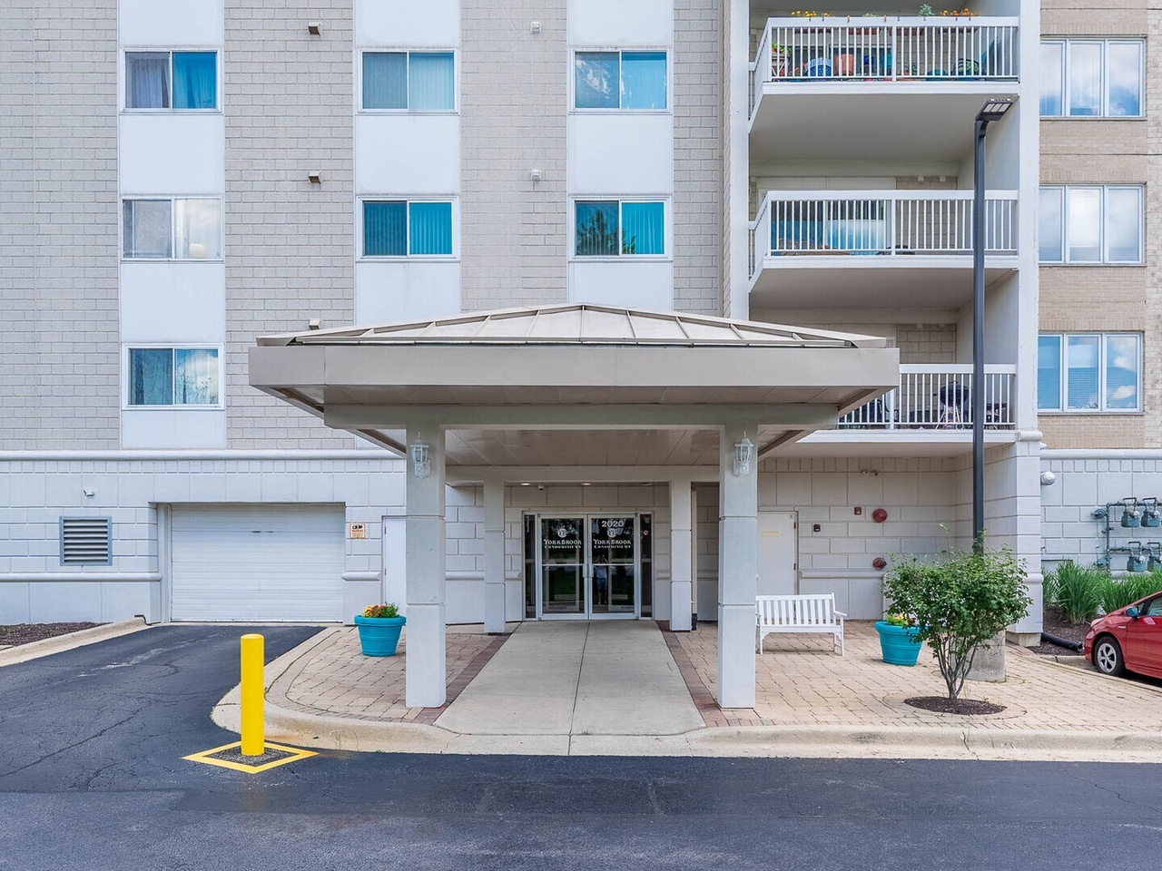 2020 Saint Regis Drive 501