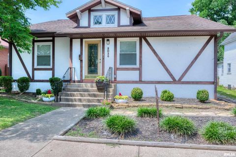 Tiny photo for 2036 SPRUCE Street, Murphysboro, IL 62966 (MLS # EB460338)