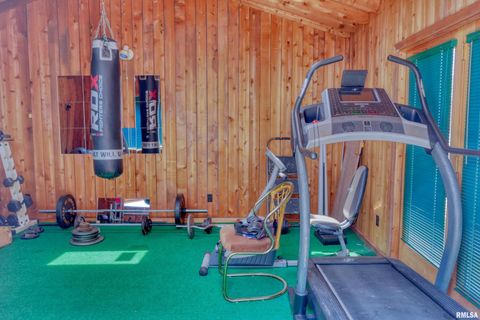 Tiny photo for 2036 SPRUCE Street, Murphysboro, IL 62966 (MLS # EB460338)