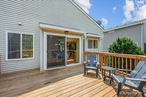 Tiny photo for 1041 Noelle Bend, Lake In The Hills, IL 60156 (MLS # 12718614)