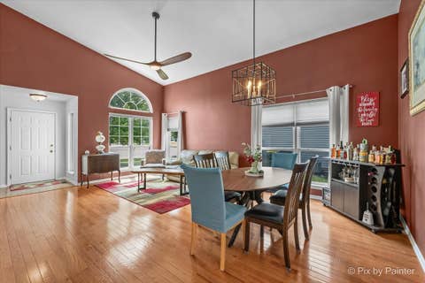 Tiny photo for 1041 Noelle Bend, Lake In The Hills, IL 60156 (MLS # 12718614)