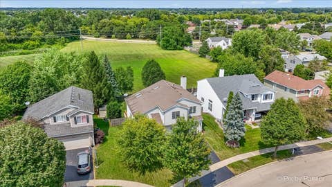 Tiny photo for 1041 Noelle Bend, Lake In The Hills, IL 60156 (MLS # 12718614)