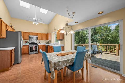 Tiny photo for 1041 Noelle Bend, Lake In The Hills, IL 60156 (MLS # 12718614)