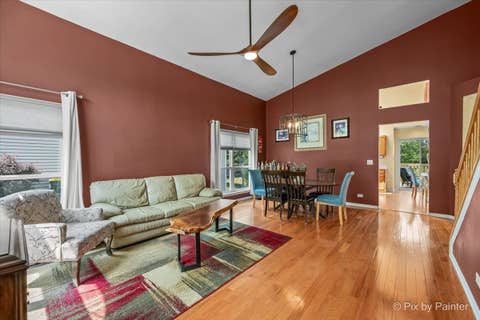 Tiny photo for 1041 Noelle Bend, Lake In The Hills, IL 60156 (MLS # 12718614)