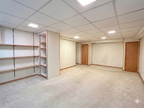 Tiny photo for 2037 Clinton Street, Rockford, IL 61103 (MLS # 12545586)