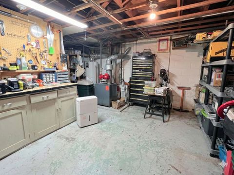 Tiny photo for 2037 Clinton Street, Rockford, IL 61103 (MLS # 12545586)