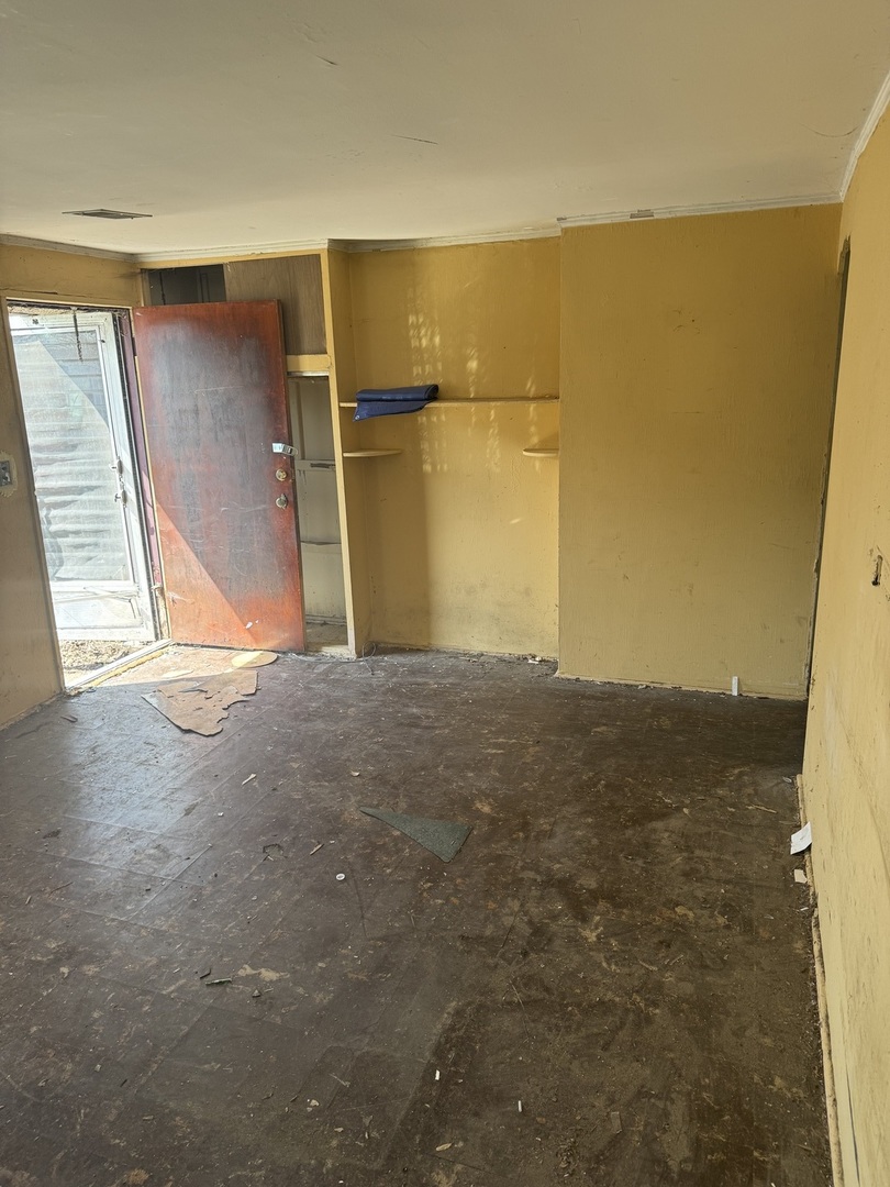 10314 S Millard Avenue