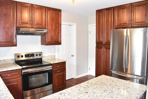 Tiny photo for 175 Hilltop Avenue, Barrington, IL 60010 (MLS # 12627427)