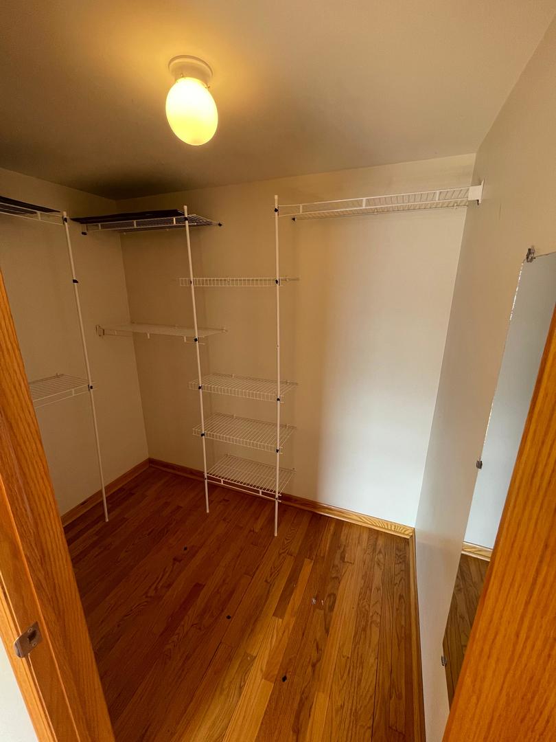 2350 W Grand Avenue 3F