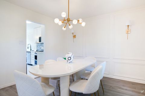 Tiny photo for 1105 Rhodes Court, Wheaton, IL 60189 (MLS # 12707756)
