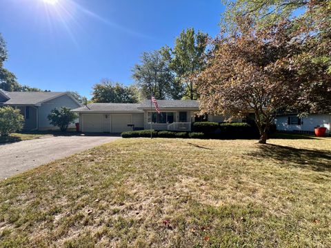 Tiny photo for 435 W Main Street, Arcola, IL 61910 (MLS # 12487388)
