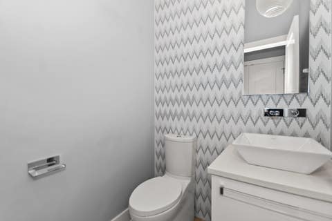 Tiny photo for 904 S Miller Street, Chicago, IL 60607 (MLS # 12688097)