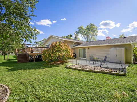 Tiny photo for 6921 Martin Drive, Woodridge, IL 60517 (MLS # 12592502)