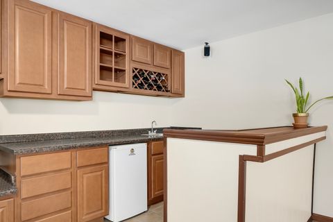 Tiny photo for 6921 Martin Drive, Woodridge, IL 60517 (MLS # 12592502)