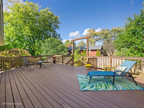 Tiny photo for 6921 Martin Drive, Woodridge, IL 60517 (MLS # 12592502)