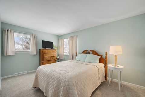 Tiny photo for 6921 Martin Drive, Woodridge, IL 60517 (MLS # 12592502)