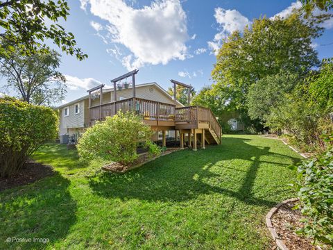 Tiny photo for 6921 Martin Drive, Woodridge, IL 60517 (MLS # 12592502)