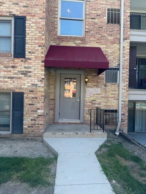Photo of 1756 Fayette Walk #C, Hoffman Estates, IL 60169 (MLS # 12728414)