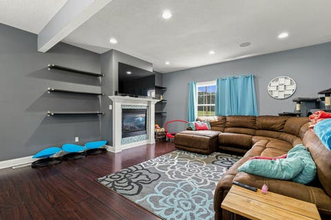 Tiny photo for 2986 16th Street Court, East Moline, IL 61244 (MLS # 12722630)