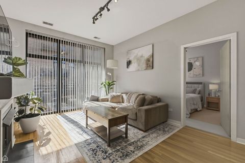 Tiny photo for 1910 S Michigan Avenue #302, Chicago, IL 60616 (MLS # 12576260)