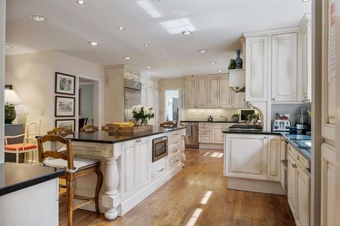 Tiny photo for 145 Woodley Road, Winnetka, IL 60093 (MLS # 12542155)