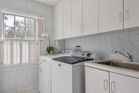 Tiny photo for 145 Woodley Road, Winnetka, IL 60093 (MLS # 12542155)