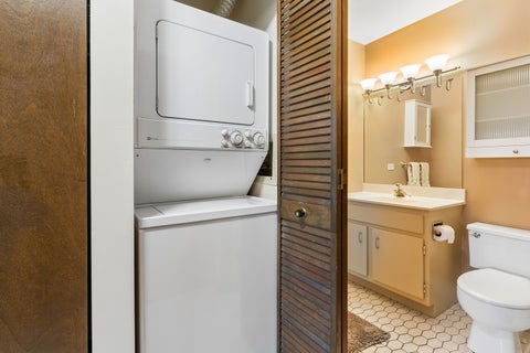 Tiny photo for 1200 W Northwest Highway #211, Mount Prospect, IL 60056 (MLS # 12758920)