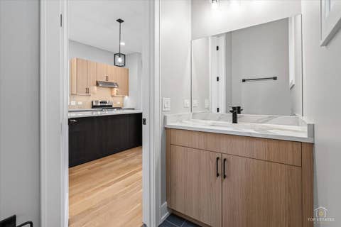 Tiny photo for 5330 S Mason Avenue, Chicago, IL 60638 (MLS # 12681249)