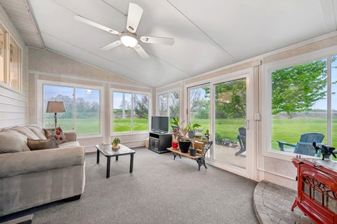 Tiny photo for 606 Arlington Lane, South Elgin, IL 60177 (MLS # 12661690)