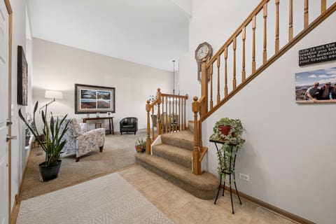 Tiny photo for 606 Arlington Lane, South Elgin, IL 60177 (MLS # 12661690)