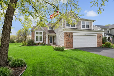 Tiny photo for 606 Arlington Lane, South Elgin, IL 60177 (MLS # 12661690)