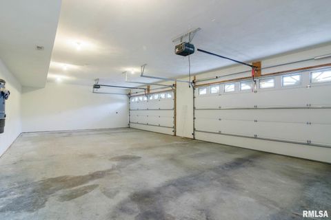 Tiny photo for 12 Clear Lake Drive, Centralia, IL 62801 (MLS # EB460184)