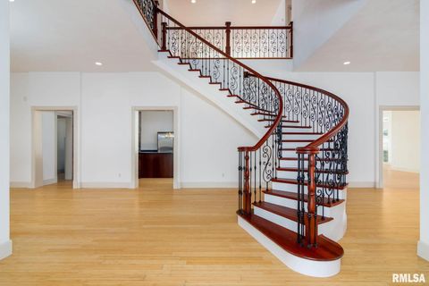 Tiny photo for 12 Clear Lake Drive, Centralia, IL 62801 (MLS # EB460184)