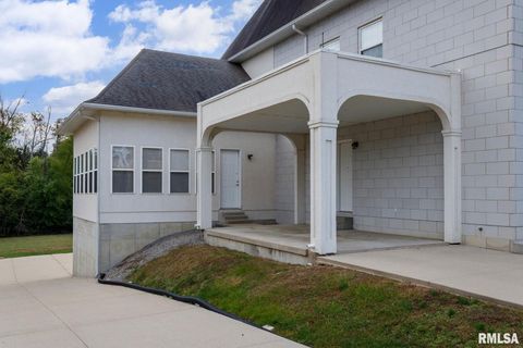 Tiny photo for 12 Clear Lake Drive, Centralia, IL 62081 (MLS # EB460184)