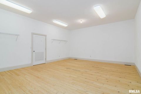 Tiny photo for 12 Clear Lake Drive, Centralia, IL 62801 (MLS # EB460184)