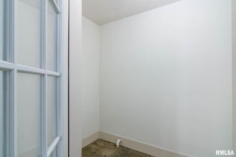 Tiny photo for 12 Clear Lake Drive, Centralia, IL 62801 (MLS # EB460184)