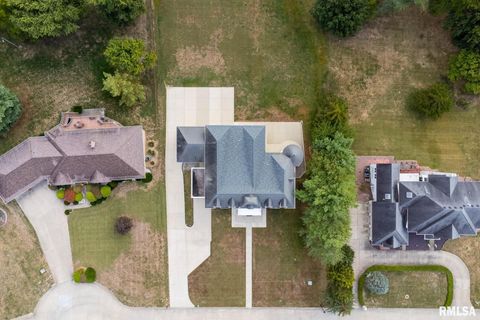 Tiny photo for 12 Clear Lake Drive, Centralia, IL 62801 (MLS # EB460184)