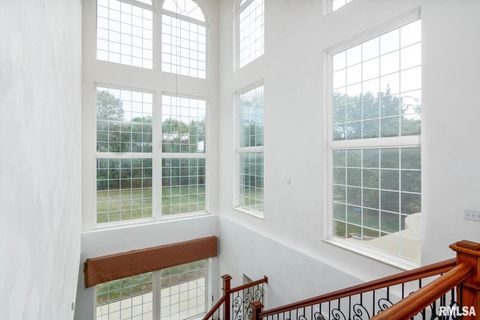 Tiny photo for 12 Clear Lake Drive, Centralia, IL 62801 (MLS # EB460184)